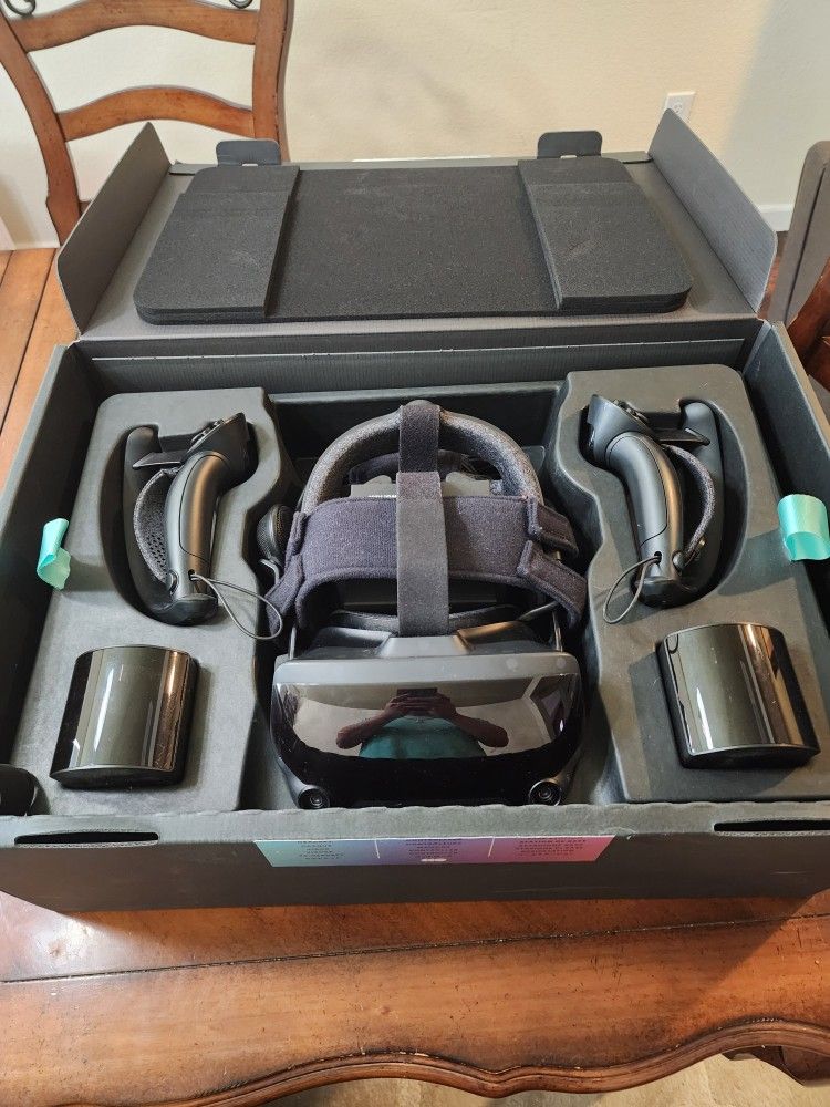 Valve Index Full Kit plus accessories