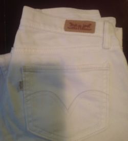 LEVI'S 27X32 MUJER