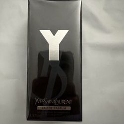 Yves Saint Laurent Y Eau de Parfum Spray