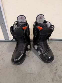 Burton Snowboarding Boots - Women's Size 6.5
