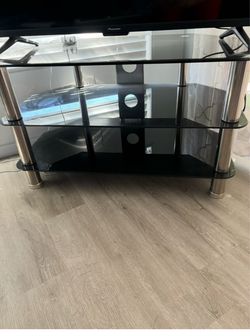 Small tv stand