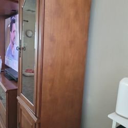 5 Piece Entertainment Center 