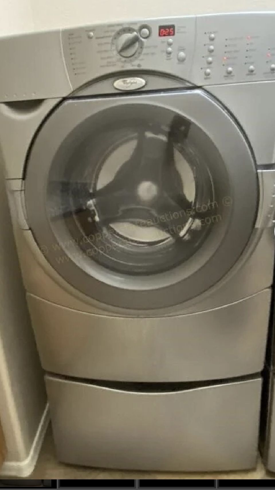Whirlpool Washer And Gas Dryer