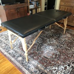 Massage Table With Face Cradle