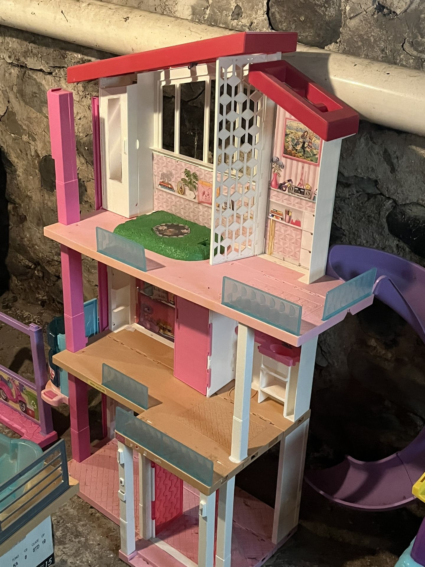 Barbie Dream House With Pool And Moped Garage