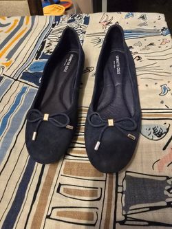 Kenneth Cole Ballet Flats
