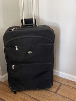 Big Suitcase With 2 Wheels