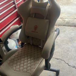 Gaming Chair 185$ 