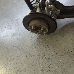 22 23 24 HONDA CIVIC Knee Assembly Left driver less caliper