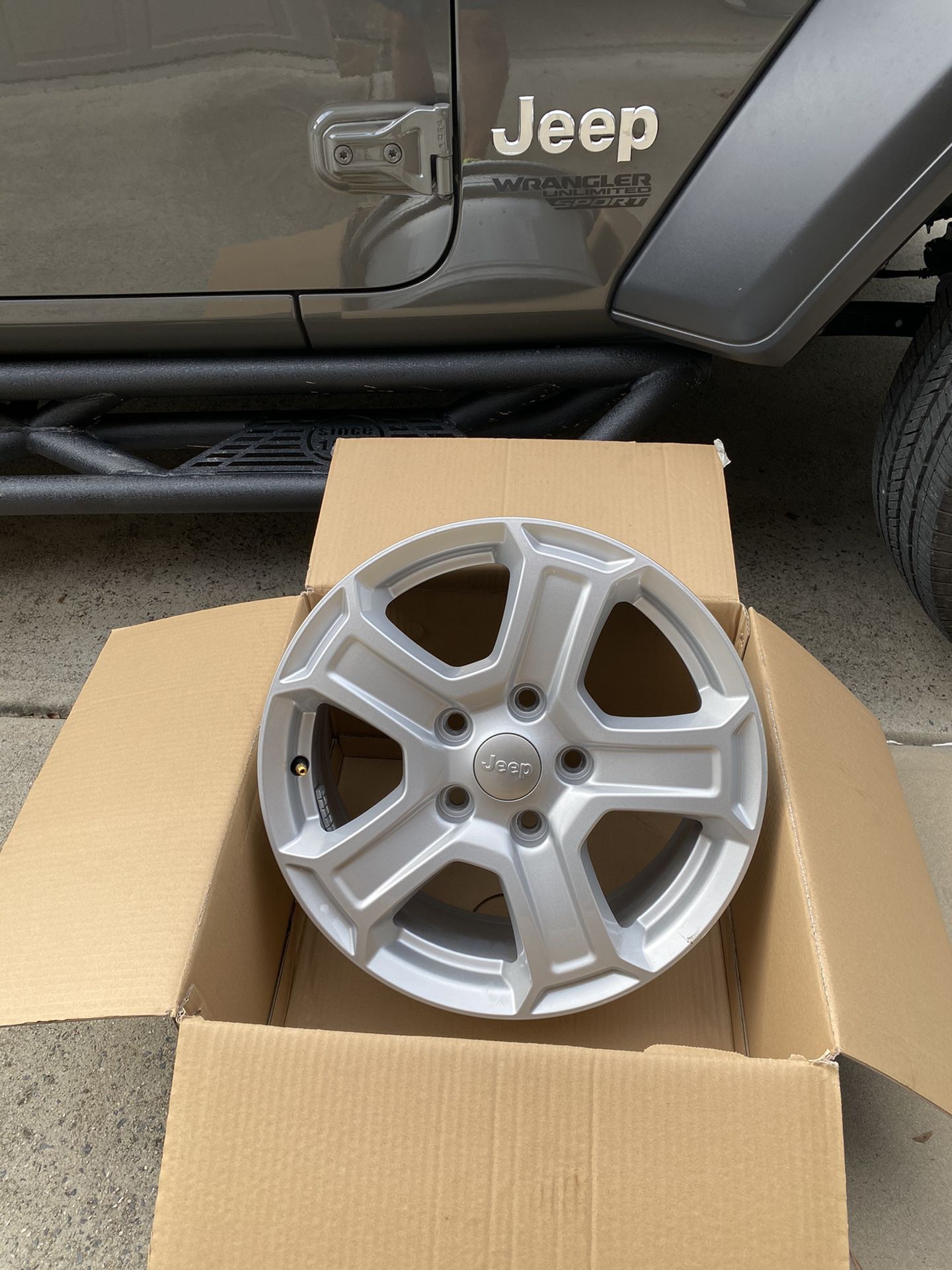 New 17” wheels from 2020 Jeep (set of 5)