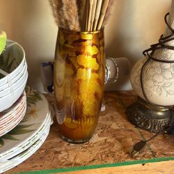 GLASS BLOWN VASE FROM ITALY