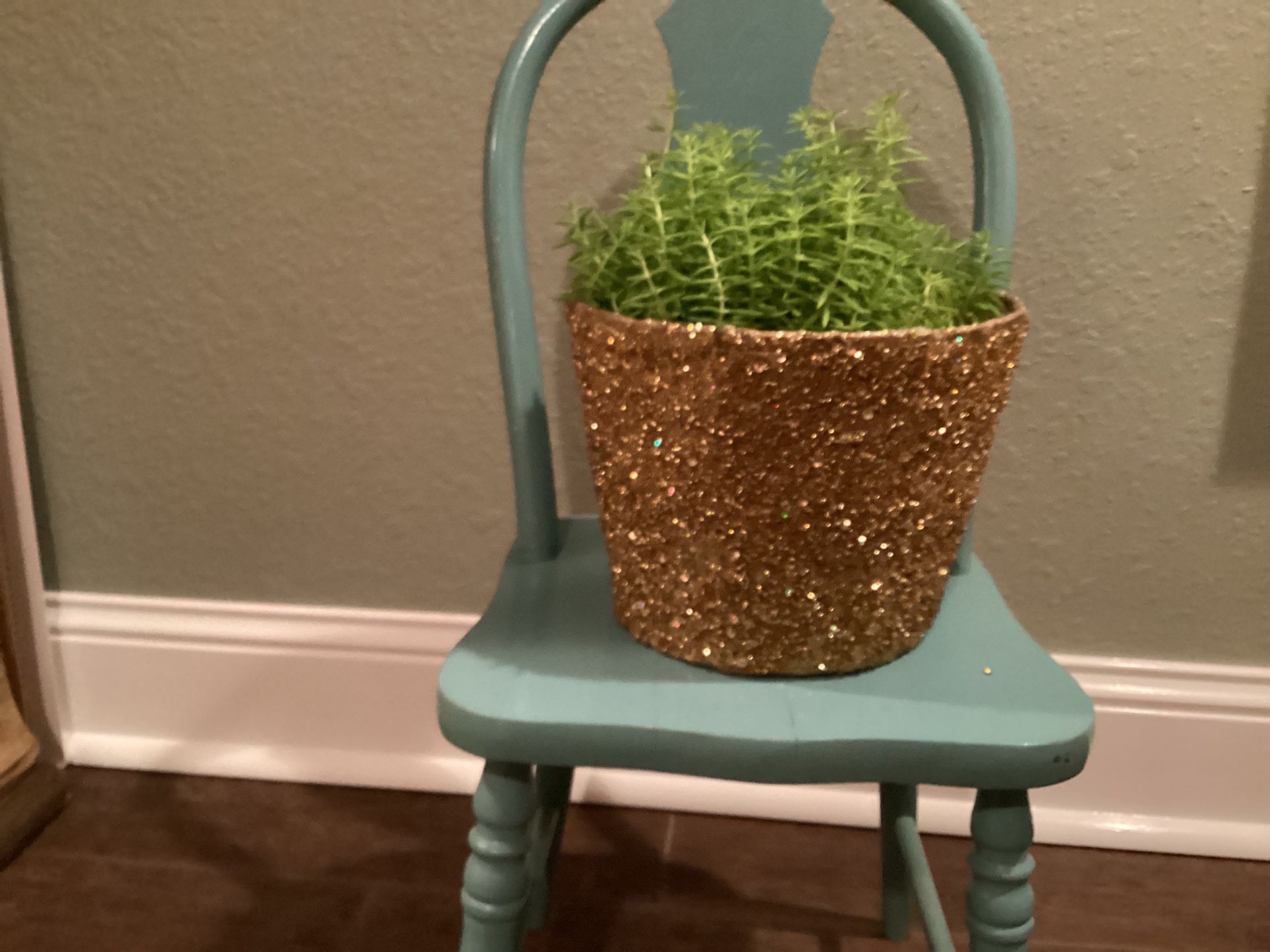 5 Gold Glitter Pot Covers