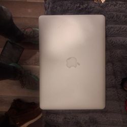 Apple MacBook Air