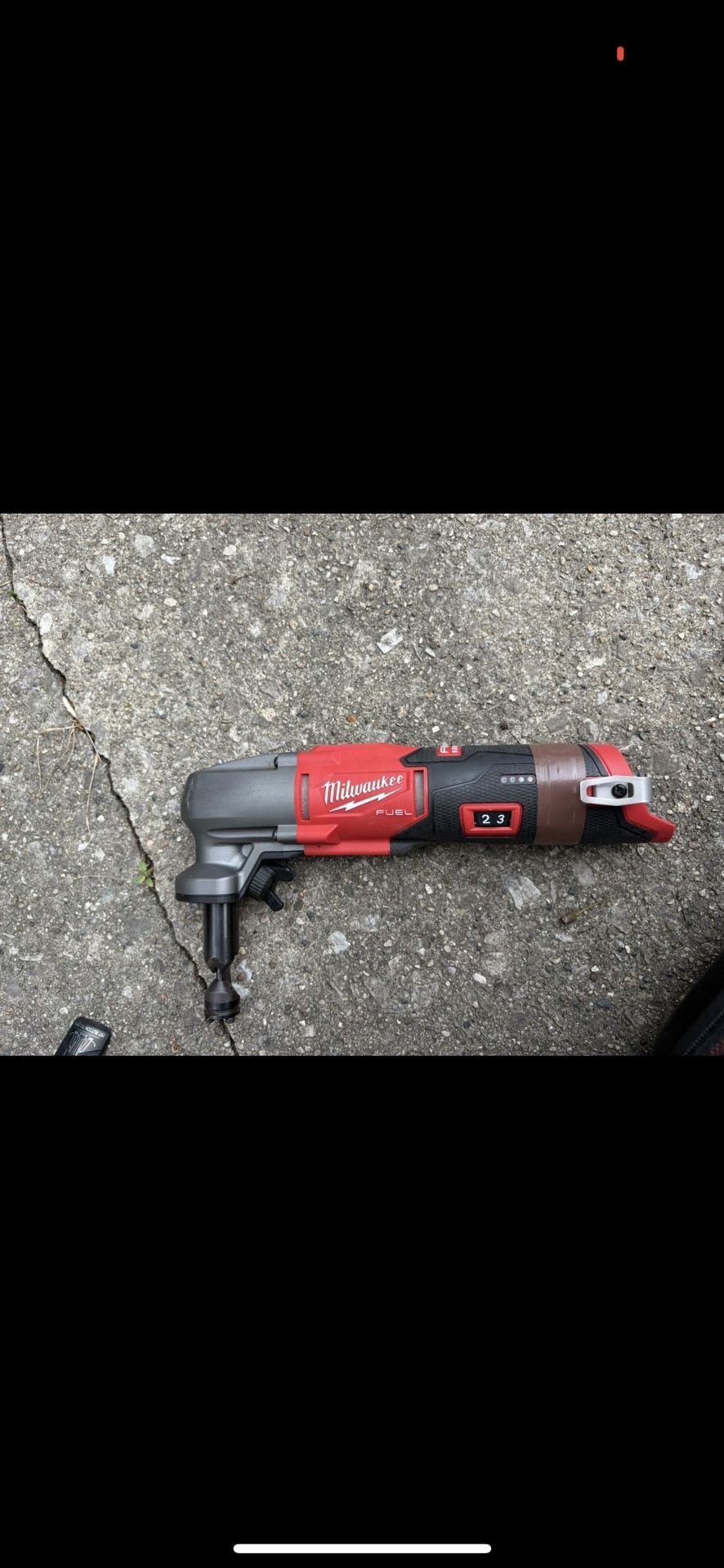 Milwaukee 2476-20 Nibbler Tool - Red