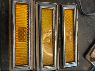 1970-74 Chevy Nova Front Fender side marker lamps 3