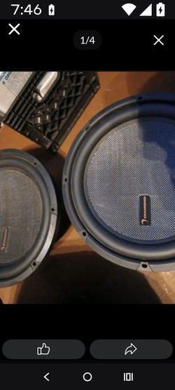 New 2 diamond audio hex 15s and a diamond audio 1200.1 amp very nice setup $700firm price the subs are new there $519 each sub on eBay look them up pi