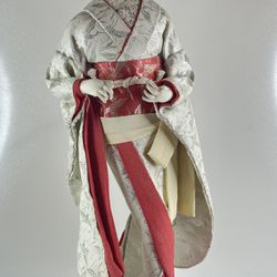 Japanese Geisha Doll red white and Gold Silk Kimono 17 " Tall