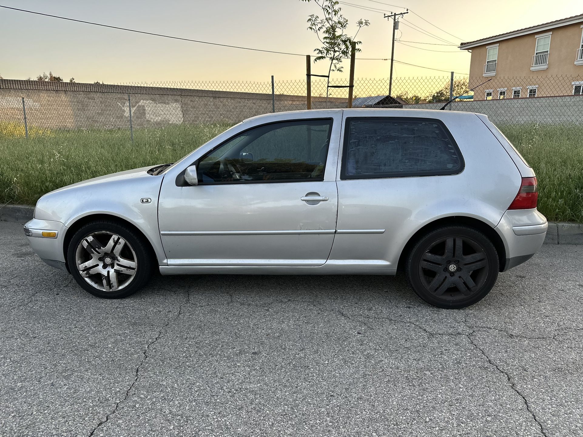 2001 Volkswagen Golf for Sale in Paramount, CA - OfferUp