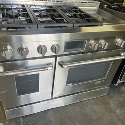 JENN AIR 48”WIDE GAS RANGE STOVE STAINLESS STEEL