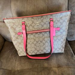 Coach Signature Tote Bag For Women 