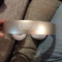 Wireless Studio Beats Headphones 