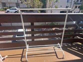 Adjustable Rolling Garment Rack