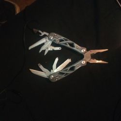Gerber Multi Tool BRAND NEW!