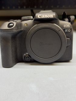 Canon R10