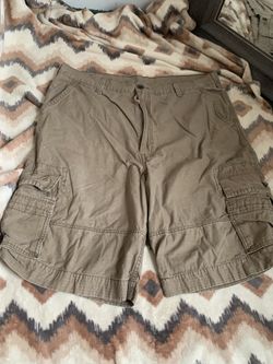 Levi's Cargo Shorts Men's Size 42 Khaki Beige White Tab Loose Fit Casual Outdoor