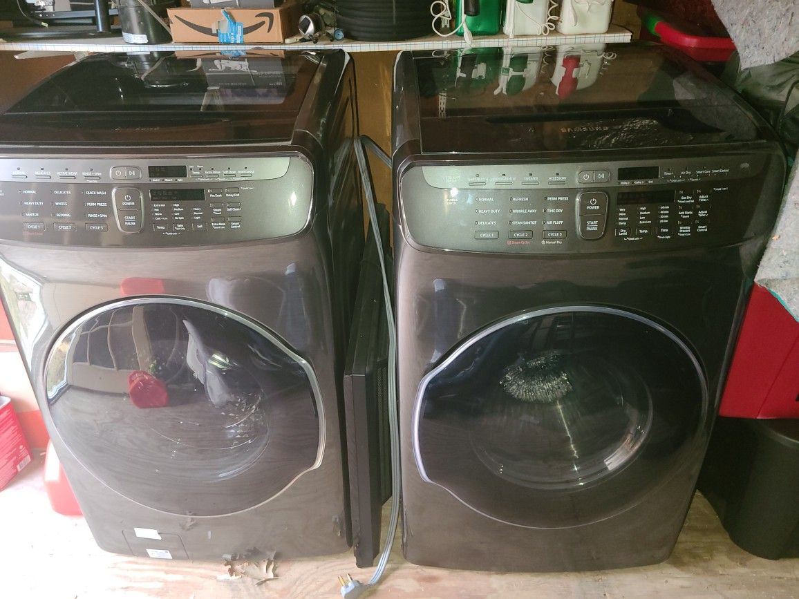 Samsung Flex Washer And Dryer- Charcoal Grey