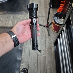 All Metal Rechargeable Flashlight