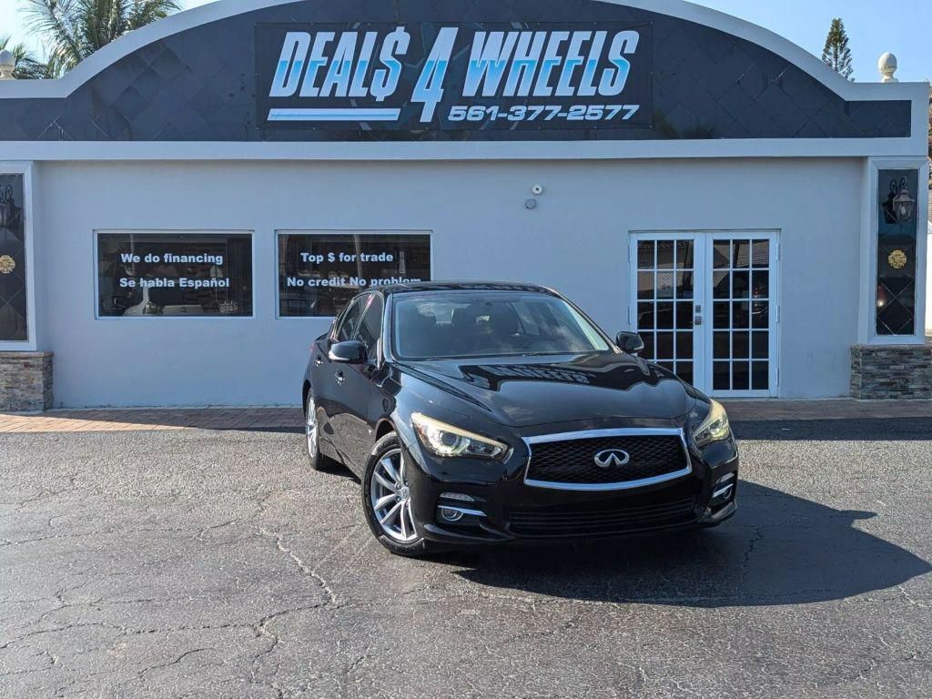 2017 INFINITI Q50