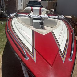 1996 Commander Open Bow 