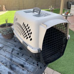 Small / Medium Dog Crate 