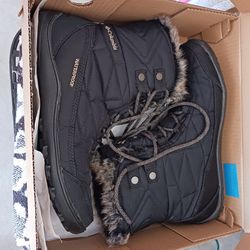 Columbia Waterproof Boots 