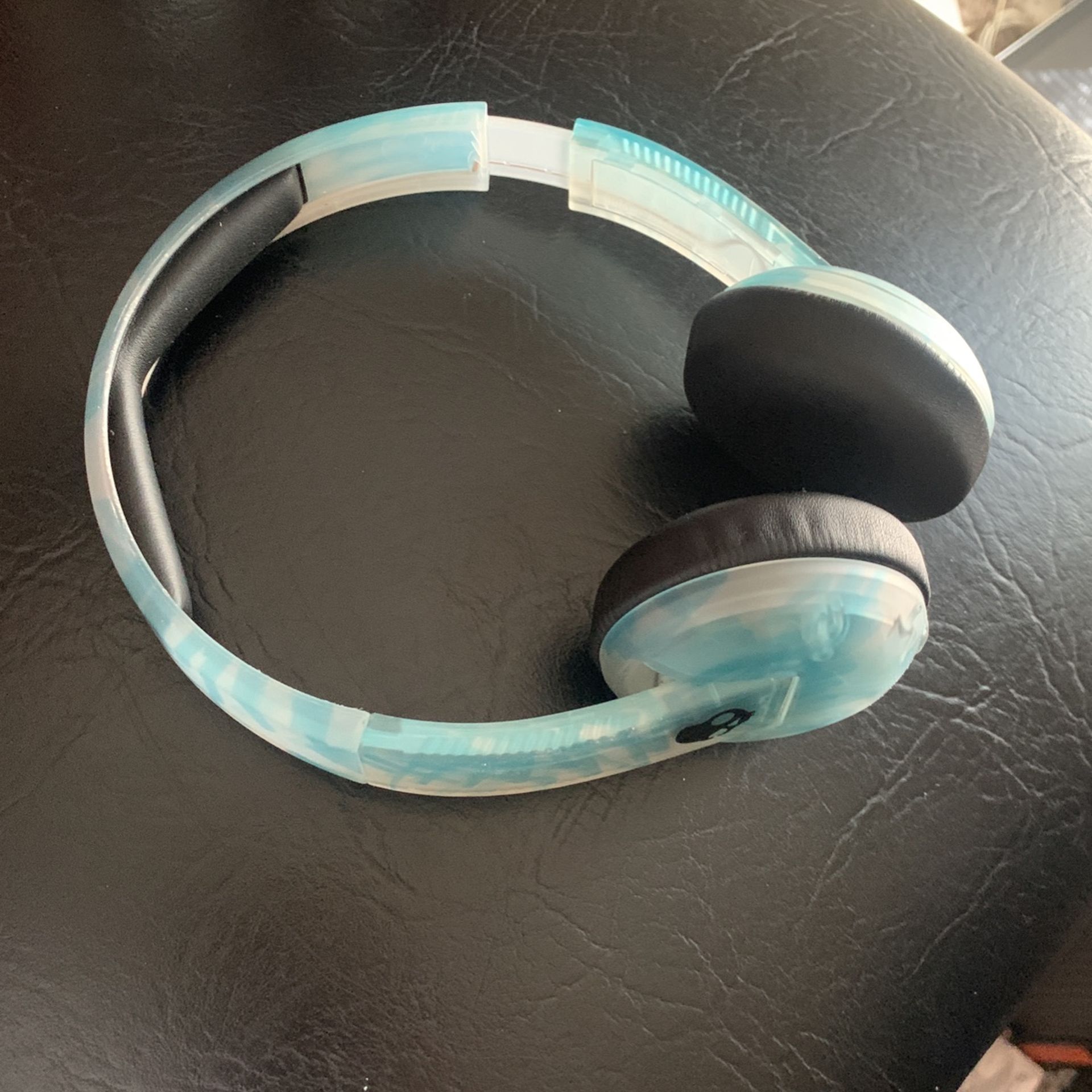 Uproar Wireless Headphones