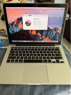 MacBook Pro (Retina, 13-inch, Early 2015) A1502 EMC 2835 Processor 2.7 GHz Intel Core i5 16 GB 251 GB Flash Storage & Power Adapter