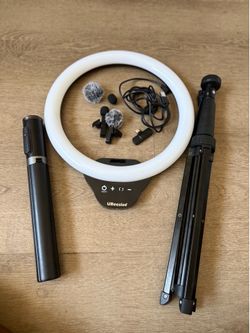 Streamer Set Up - Ring Light, Tripod, 2 Lapel Mics