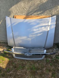 2004 chevy silverado hood and grill