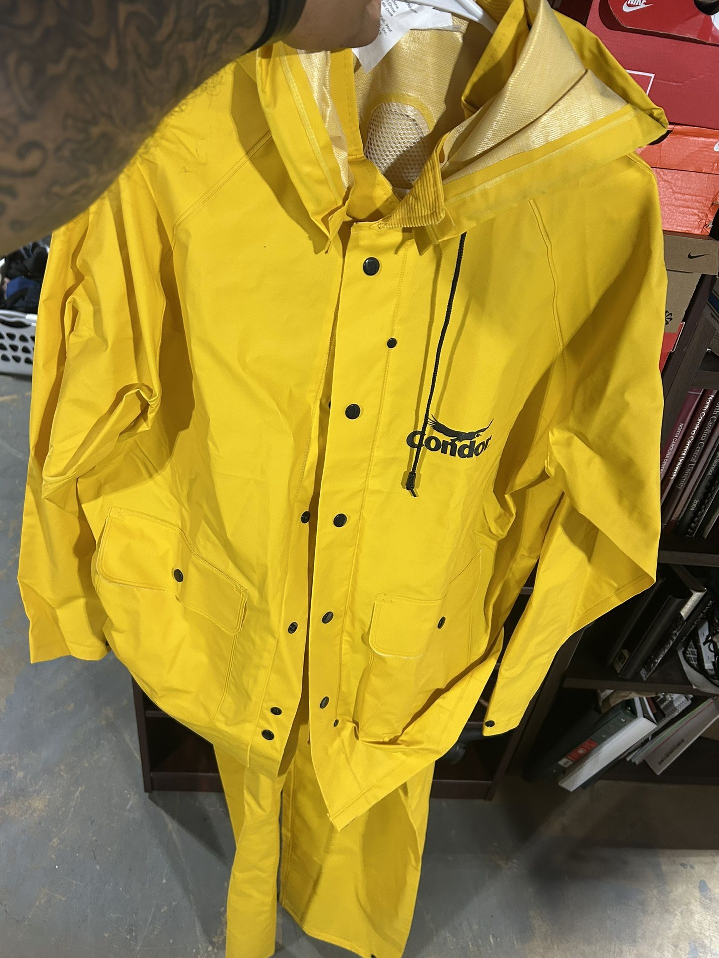 BRAND NEW rain Suit