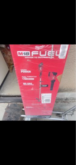 Milwaukee M18 FUEL Cordless String Trimmer