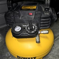 Dewalt 6 gallon pancake air compressor Almost new No low ball offers 