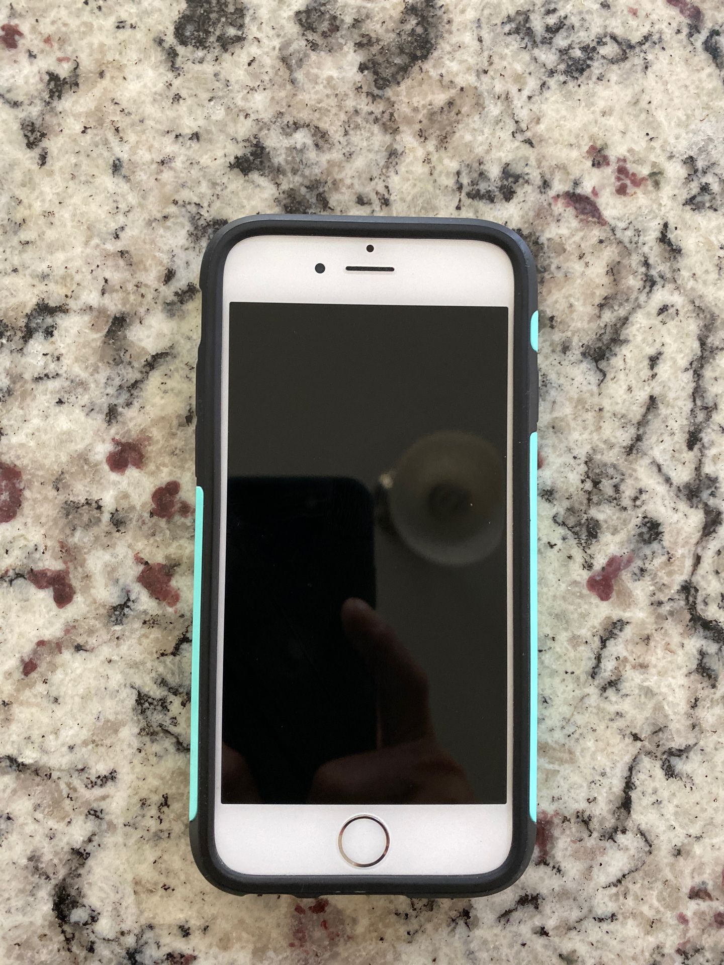 Unlocked white iPhone 6 64gbs