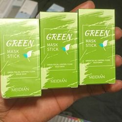 Green Mask Stick 