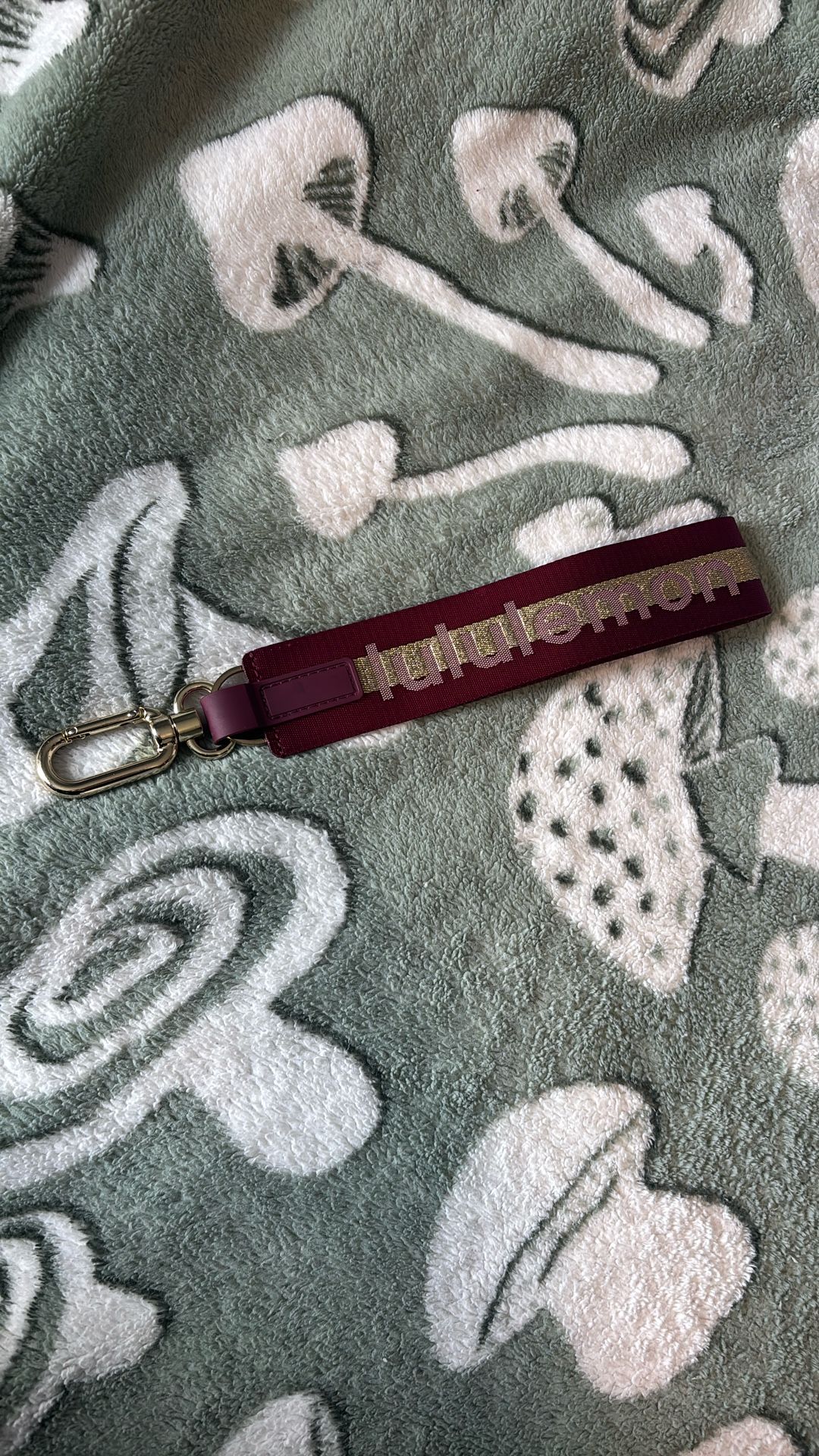 Lululemon keychain 