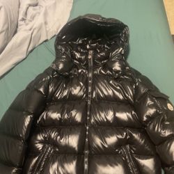 Moncler Maya XL