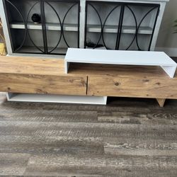 Hanging Shelf/TV Stand