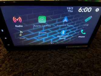 Pioneer dmh160bt touchscreen radio 7 inch Apple CarPlay