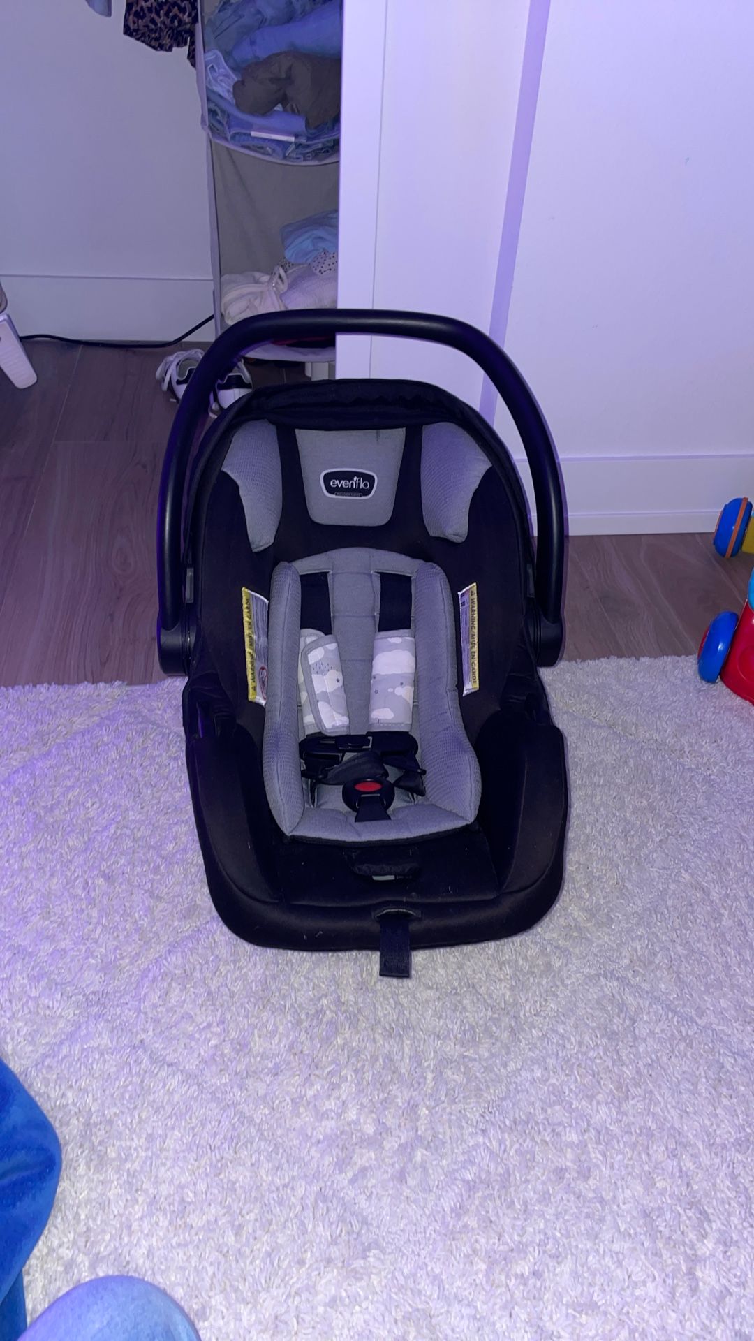 Evenflo infant car seat and base, stroller and bassinet attachment