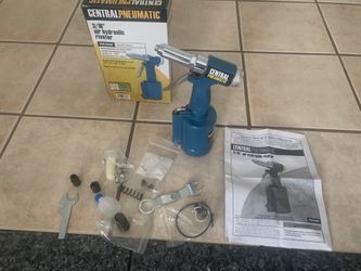 Central Pneumatic 3/16" Air Hydraulic Riveter. 